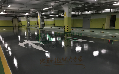 ‌旧地面翻新方案：拜城环氧地坪涂层覆盖混凝土裂缝修复技术